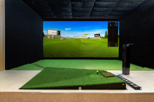 Simuladores de golf qué son, tipos, precios y cómo están transformando el entrenamiento